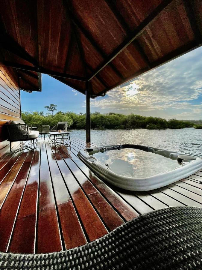 Eco-Lodge Bocas Coral Reef - Over Water Villa & Birds House Isla San Cristobal Exterior photo
