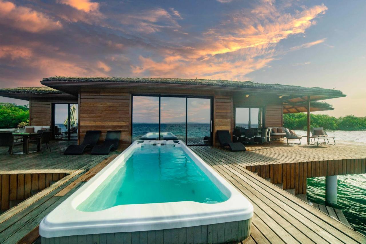 Eco-Lodge Bocas Coral Reef - Over Water Villa & Birds House Isla San Cristobal Exterior photo